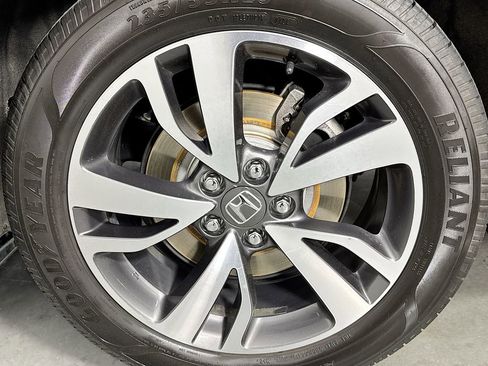 Used 2021 Honda Odyssey Touring image 31