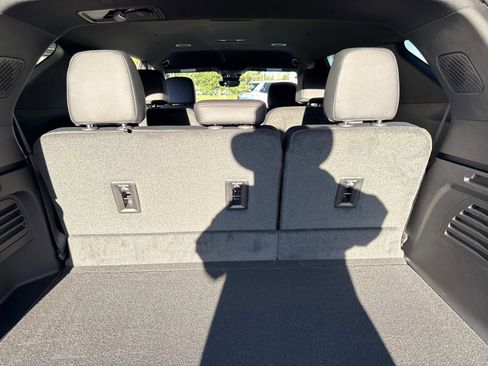 New 2026 Chevrolet Traverse RS image 31