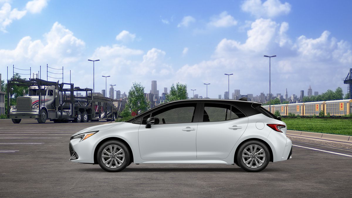 New 2027 Toyota Corolla SE w/ SE Premium Package FWD image 6