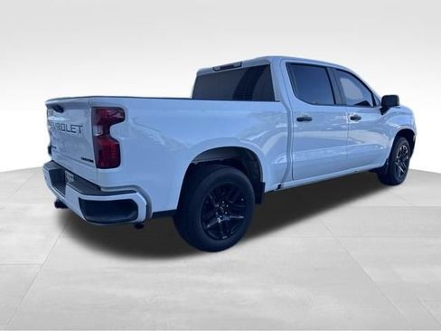 Used 2022 Chevrolet Silverado 1500 Custom w/ LPO, Dark Essentials Package RWD image 3