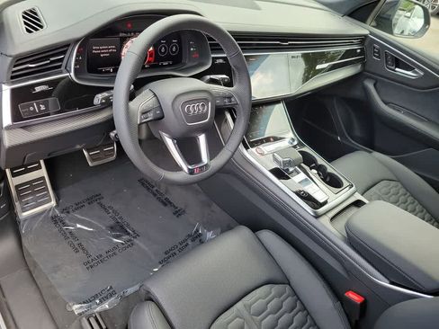 New 2026 Audi RS Q8 performance image 10