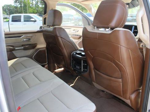 Used 2021 RAM 1500 Laramie AWD/4WD image 29