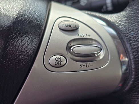 Used 2015 Nissan Murano SV w/ Cargo Package FWD image 17