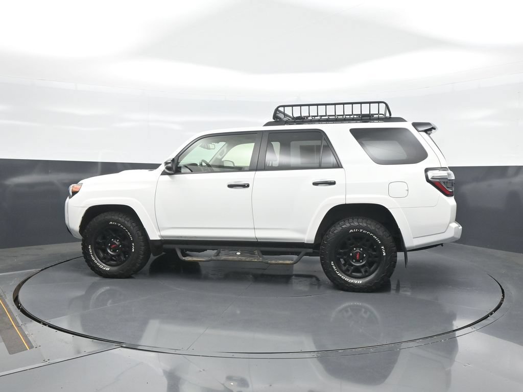 Used 2021 Toyota 4Runner Venture w/ Moonroof Package AWD/4WD image 4