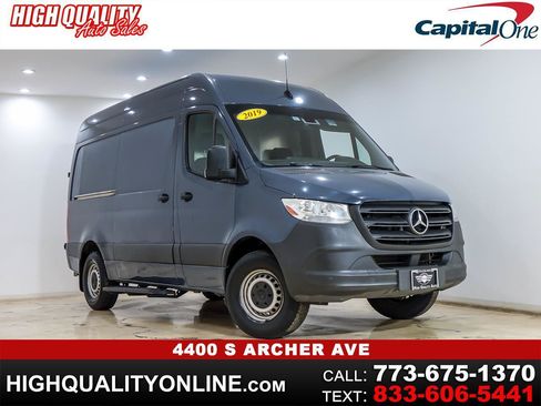 Used 2019 Mercedes-Benz Sprinter 144 image 1