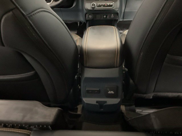 Used 2025 Ford Maverick Tremor AWD/4WD image 28