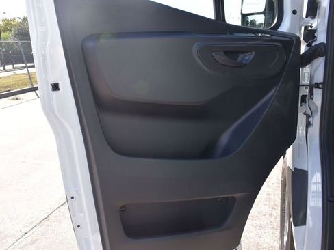New 2023 Mercedes-Benz Sprinter 2500 image 5