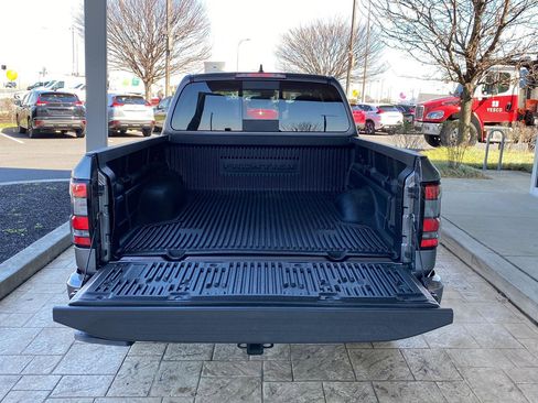 New 2026 Nissan Frontier SV AWD/4WD image 11