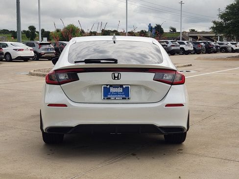 Used 2025 Honda Civic Sport image 6