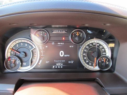 Used 2017 RAM 2500 Laramie w/ Convenience Group image 57