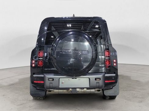 Used 2024 Land Rover Defender 130 Outbound image 4