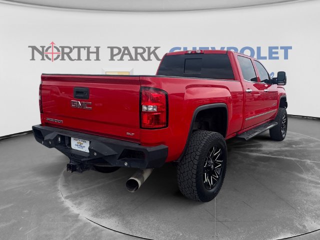 Used 2019 GMC Sierra 2500 SLT w/ Duramax Plus Package AWD/4WD image 3