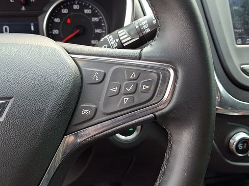 Used 2024 Chevrolet Equinox LT AWD/4WD image 21