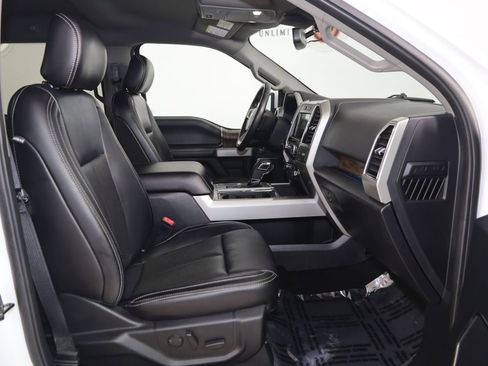 Used 2019 Ford F150 Lariat AWD/4WD image 12