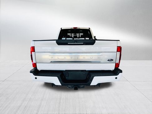 Used 2019 Ford F250 Platinum w/ Platinum Ultimate Package image 7