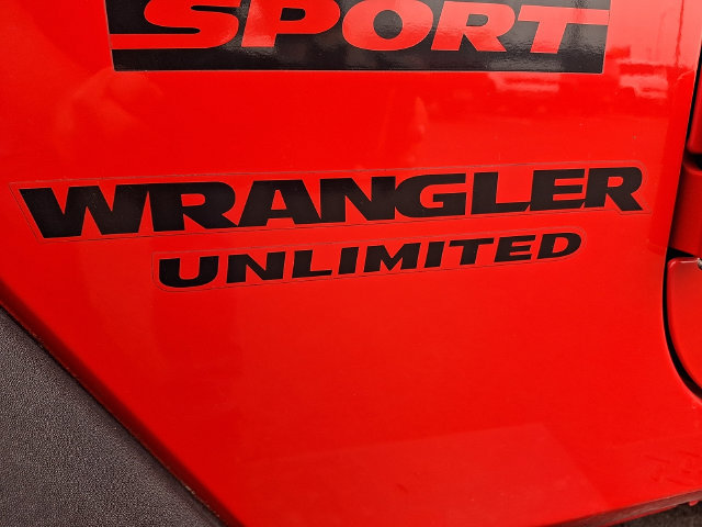 Used 2016 Jeep Wrangler Unlimited Sport w/ Quick Order Package 24S AWD/4WD image 27
