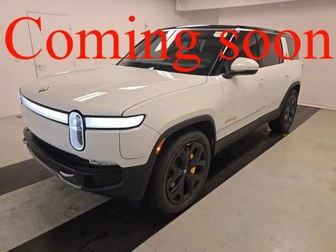 Used 2024 Rivian R1S Adventure Quad AWD/4WD image 1