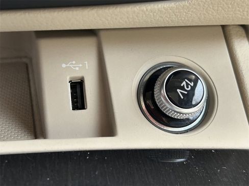 Used 2018 Audi Q5 2.0T Premium image 34