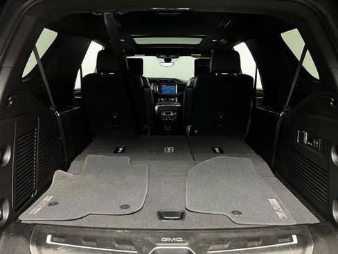 Used 2022 GMC Yukon Denali w/ Denali Ultimate Package image 33