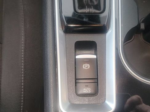 Used 2020 Nissan Altima 2.5 SV FWD image 26
