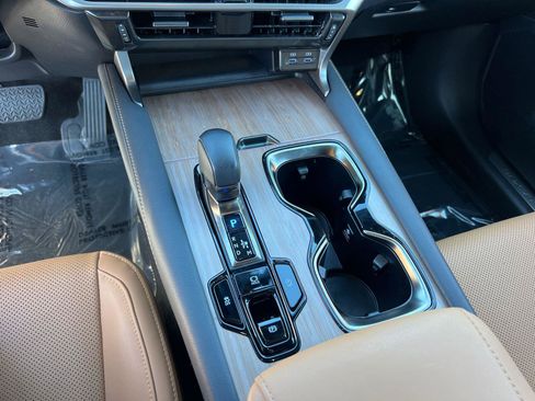 Certified 2025 Lexus RX 350 Premium image 33