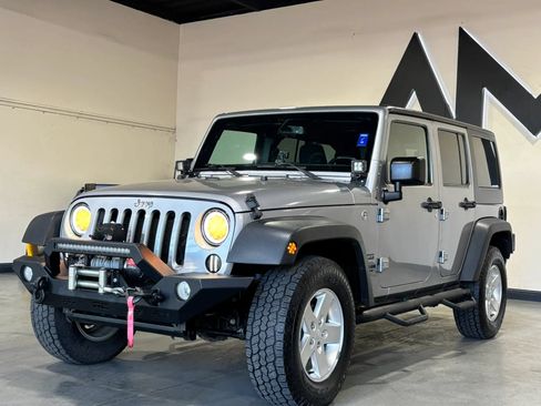 Used 2017 Jeep Wrangler Unlimited Sport w/ Quick Order Package 24S AWD/4WD image 1