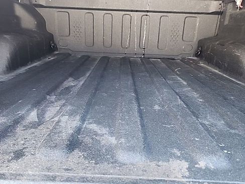 Used 2020 Jeep Gladiator Overland image 11