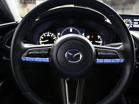 Used 2023 MAZDA MAZDA3 s image 18