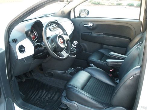 Used 2015 FIAT 500 Sport w/ Comfort/Convenience Group FWD image 25