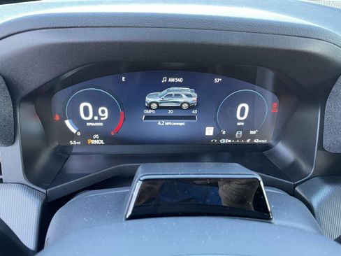 New 2026 Ford Explorer ST-Line w/ ST-Line Street Pack image 12