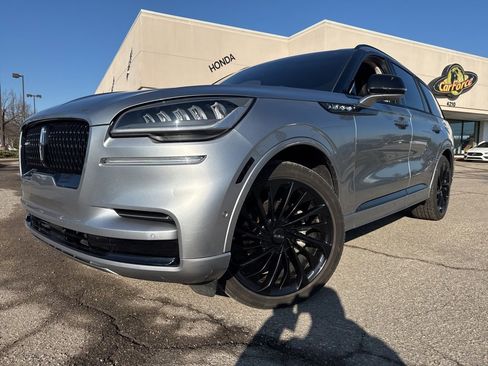 Used 2023 Lincoln Aviator Reserve w/ Jet Package image 4
