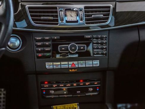 Used 2015 Mercedes-Benz E 350 Sedan image 31