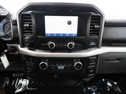 Used 2022 Ford F150 XLT image 17