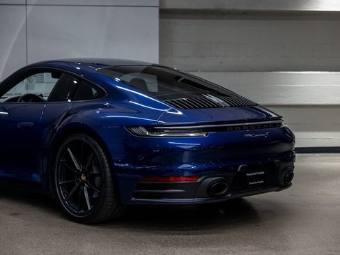 Used 2024 Porsche 911 Carrera T image 24