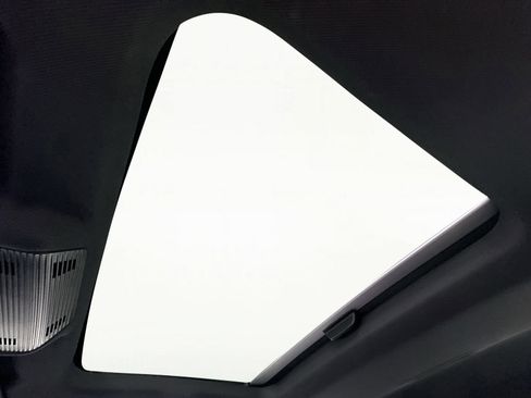 Used 2024 Volkswagen GTI SE image 21