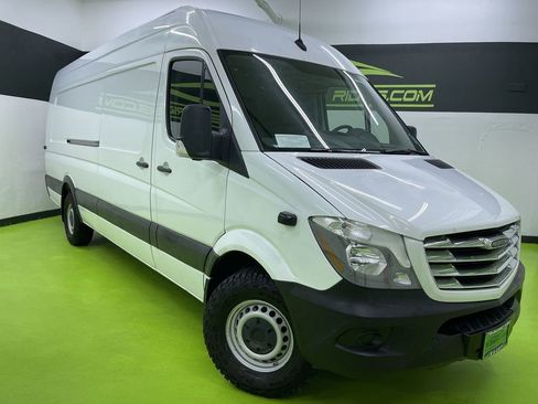 Used 2018 Freightliner Sprinter 2500 image 1