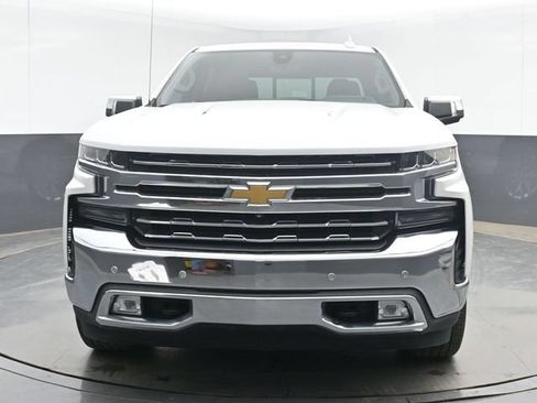 Used 2019 Chevrolet Silverado 1500 LTZ w/ LTZ Plus Package AWD/4WD image 3