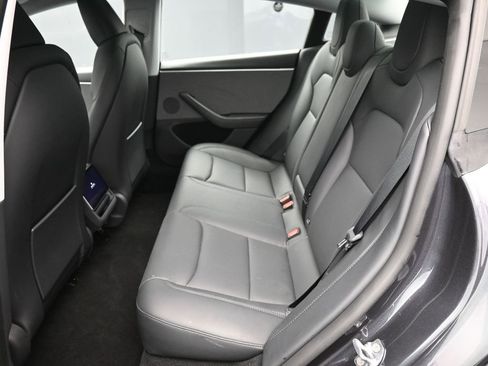 Used 2025 Tesla Model 3 Long Range image 23