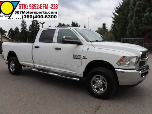 Used 2013 RAM 2500 Tradesman w/ Chrome Appearance Group AWD/4WD image 10