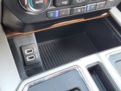 Used 2019 Ford F150 Lariat AWD/4WD image 20