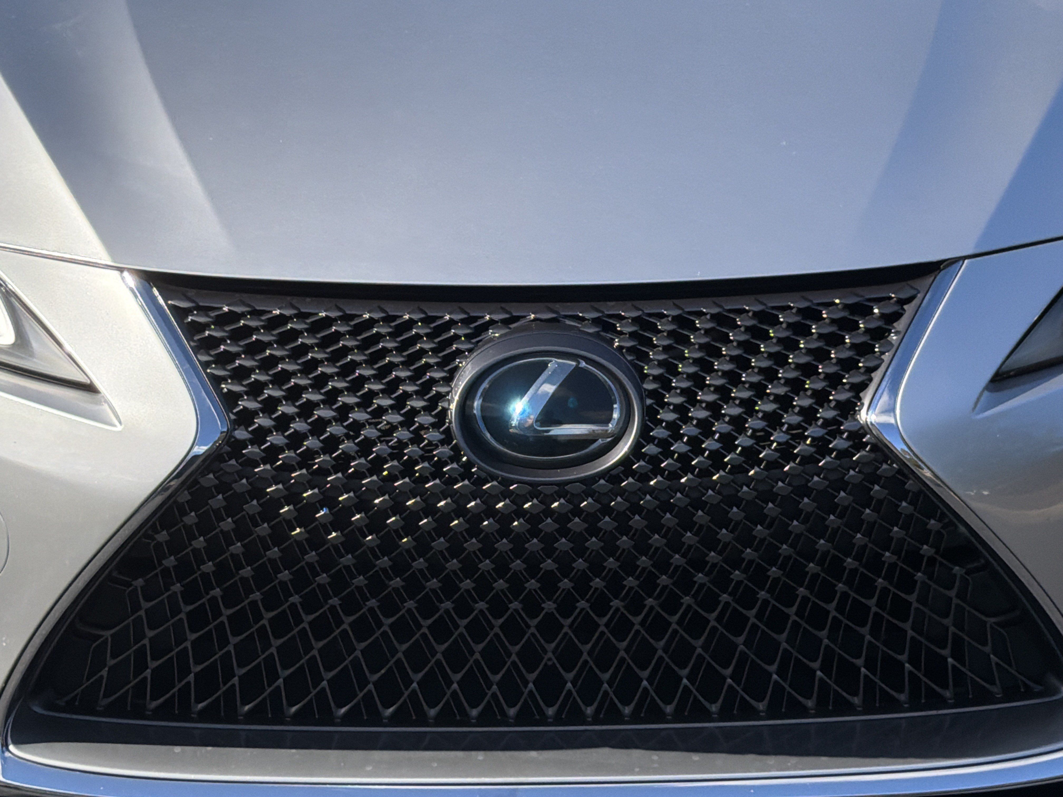 Used 2018 Lexus LC 500 Coupe w/ Performance Package RWD image 19