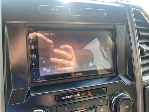 Used 2016 Ford F150 XLT w/ Equipment Group 302A Luxury image 20