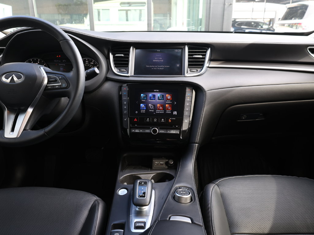 Certified 2024 INFINITI QX50 Luxe FWD image 27
