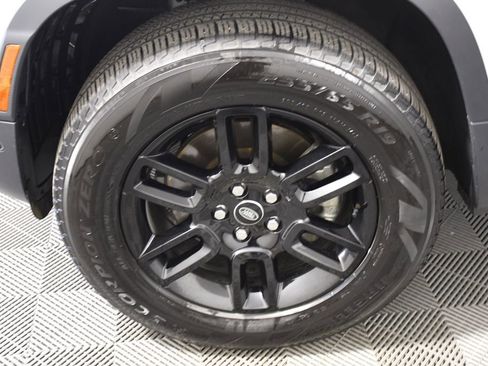 Used 2024 Land Rover Defender 110 S AWD/4WD image 9