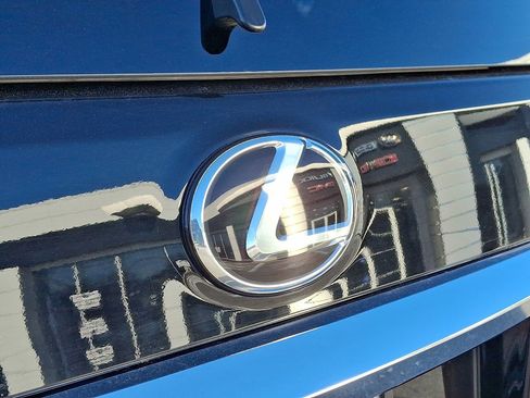 Used 2023 Lexus GX 460 Premium image 32