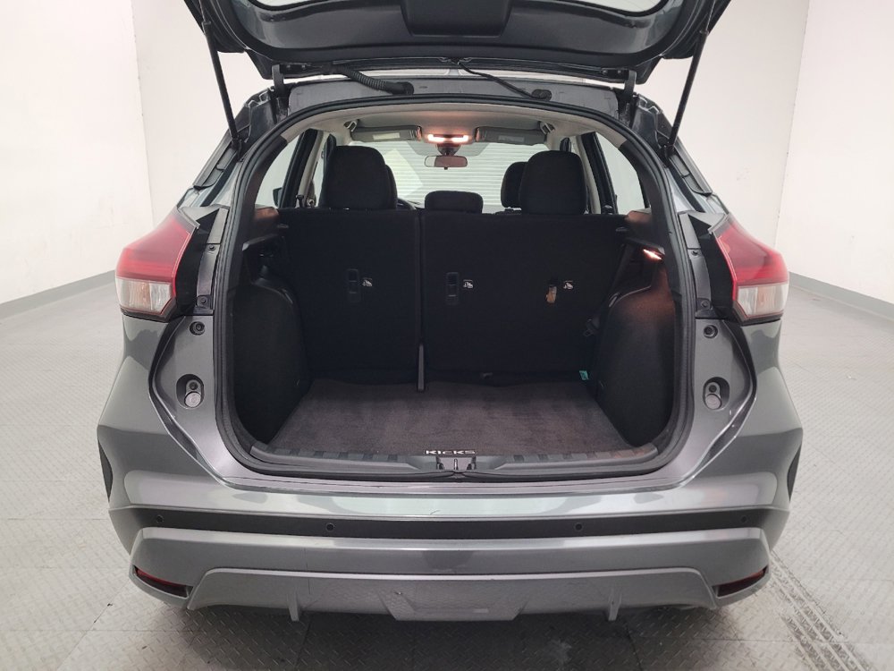 Used 2023 Nissan Kicks S FWD image 29