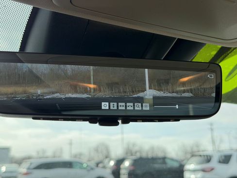 Used 2020 Toyota RAV4 Limited image 28