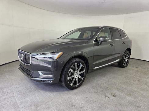 Used 2021 Volvo XC60 T5 Inscription w/ Protection Package Premier image 8