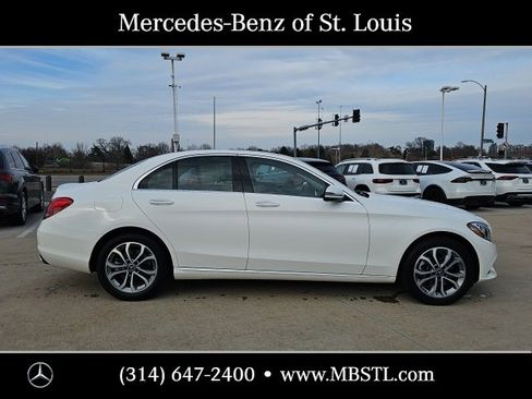 Used 2018 Mercedes-Benz C 300 4MATIC Sedan image 3
