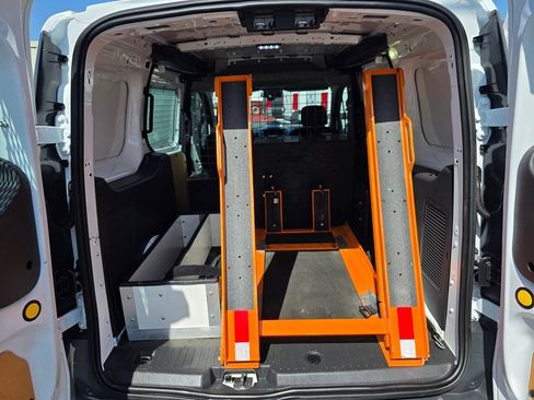 Used 2017 Ford Transit Connect XL FWD image 12